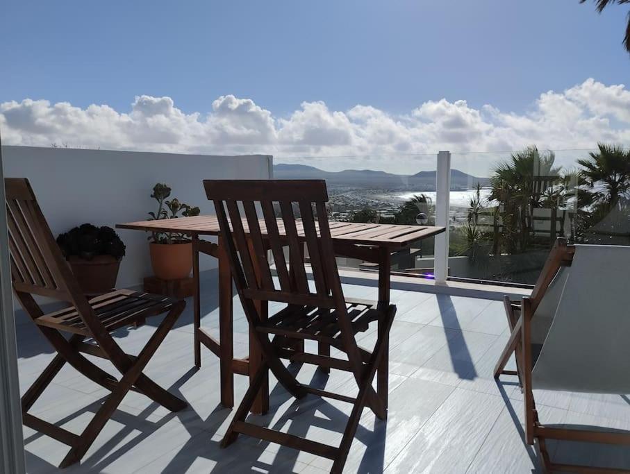360 View To Ocean And Cliffs Apartment Фамара Екстериор снимка