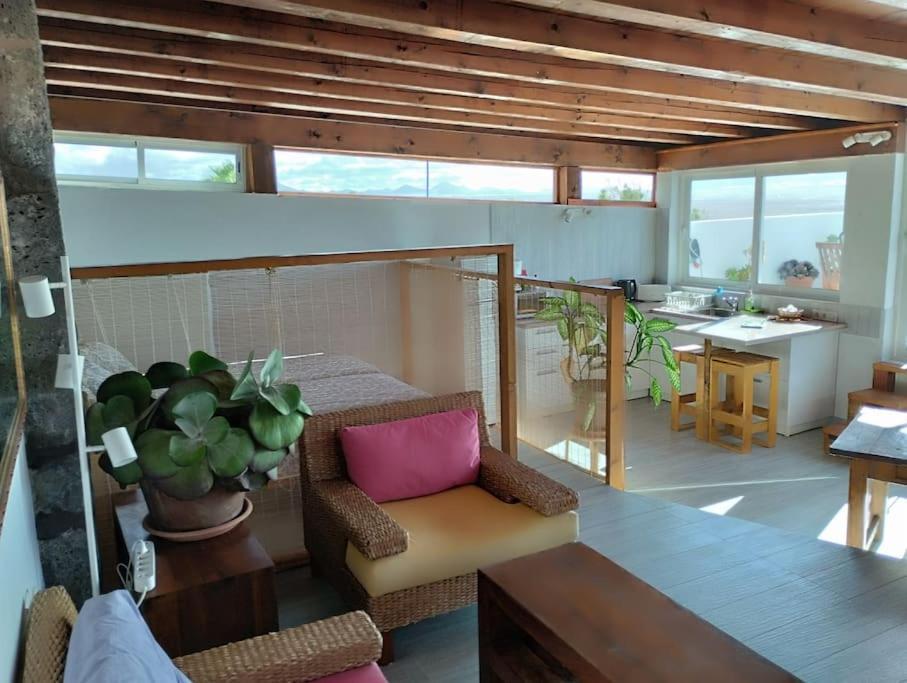 360 View To Ocean And Cliffs Apartment Фамара Екстериор снимка